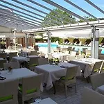 Et Les Clarines Hotel