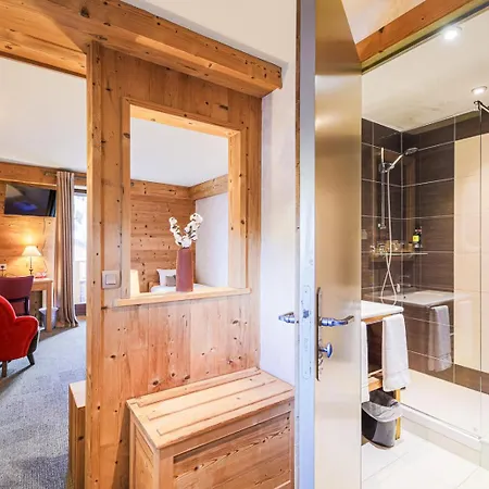 Et Les Clarines Hotel 3*